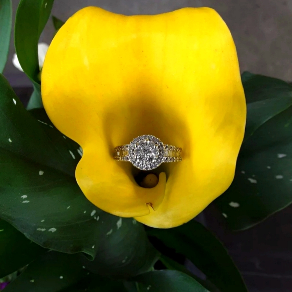 1ct Diamond Ring. Firm. Lifetime Warranty Wont Go Any Lower - Picture 2 of 3
